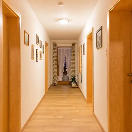 Haus Waltraud דירה ניוסטיפט אים סטובאיטל