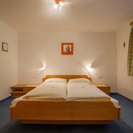 Haus Waltraud * نيوستيف ام ستوبيتا